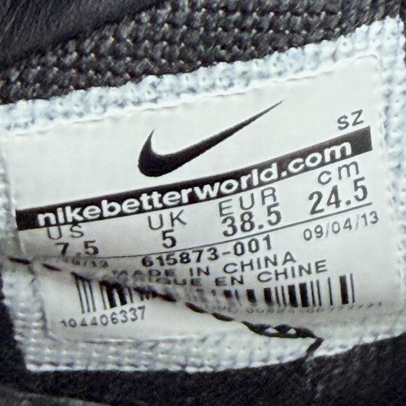 Nike Wmns Dunk Sky High Studs QS 'Black Metallic Gold' - Picture 9 of 10